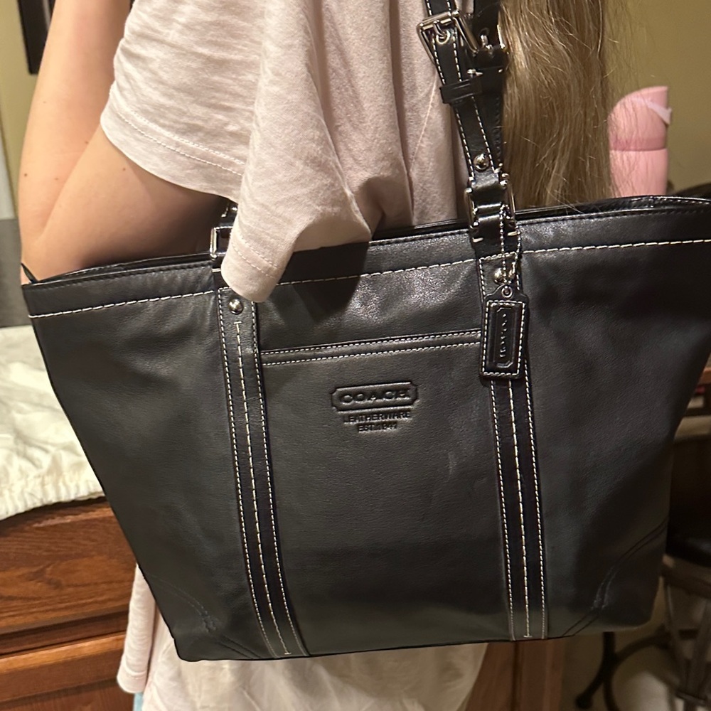 Coach Black Leather Tote with White Contrast Stitching F13098 - Picture 8 of 14